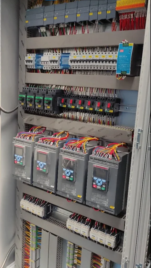 پروژه برنامهنویسی و اجرای سیستم کنترل سه دستگاه ایرواشر در کارخانه هیمالیا