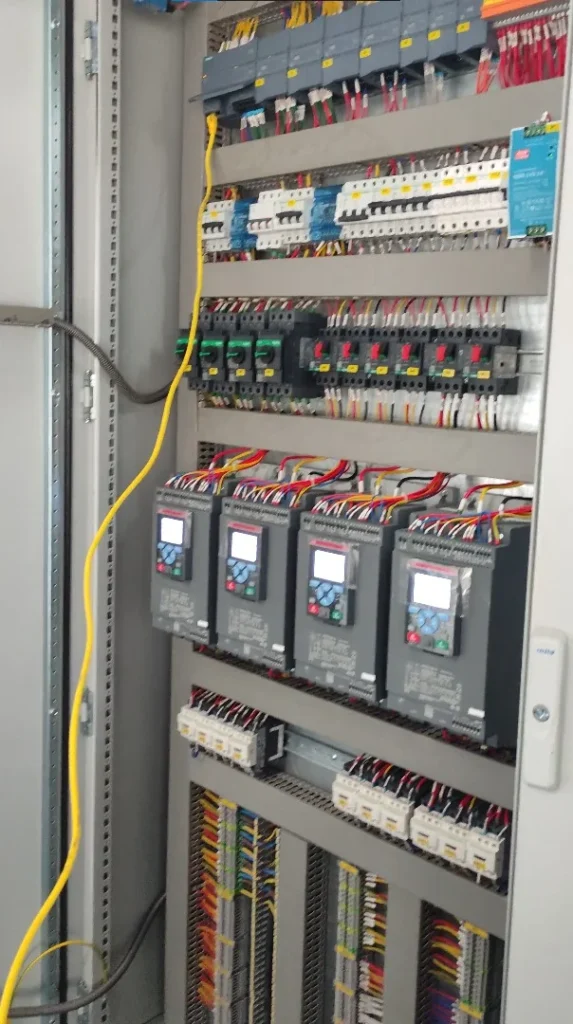 پروژه برنامهنویسی و اجرای سیستم کنترل سه دستگاه ایرواشر در کارخانه هیمالیا