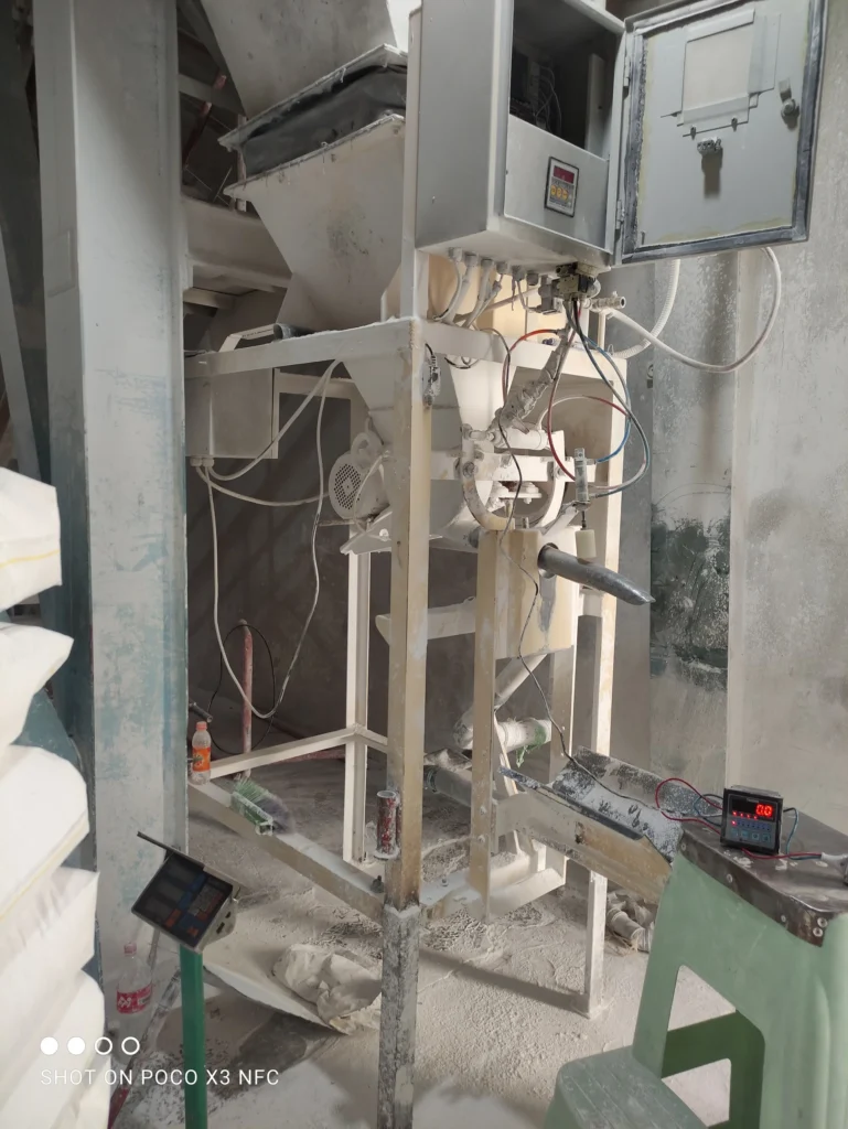پروژه اورهال و اصلاح سیستم توزین دستگاه‌های کیسه‌پرکن کارخانه کربنات البرز